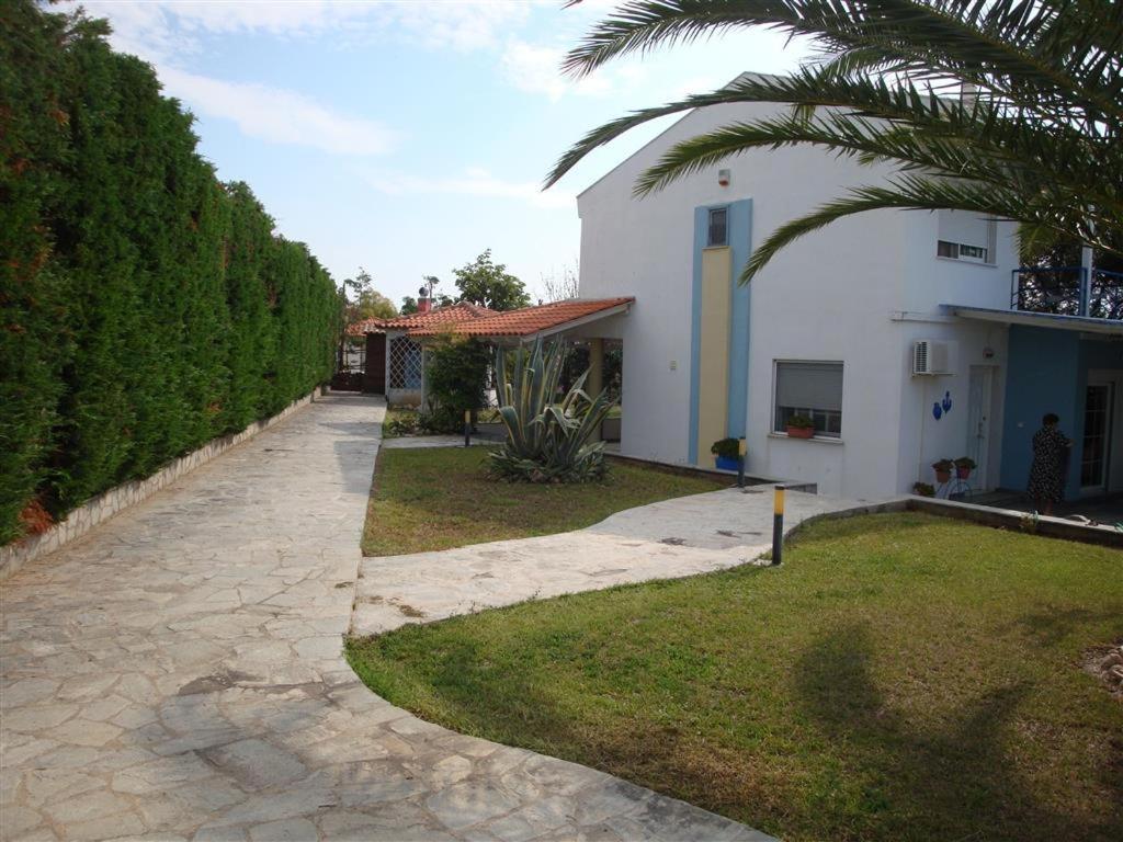 Wonderful House With Private Garden Villa Flogita Eksteriør billede